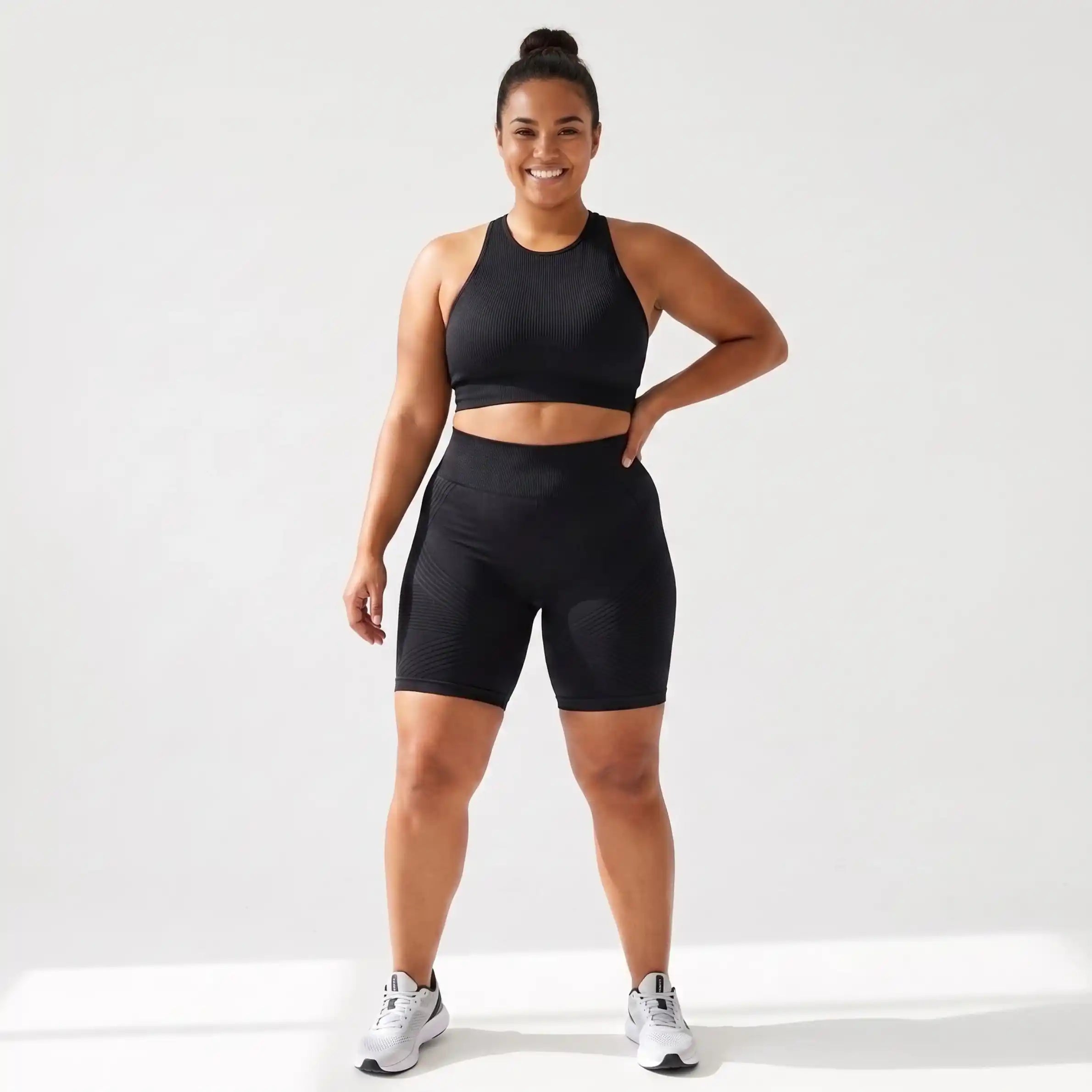 3D short - Redefine your silhouette effortlessly