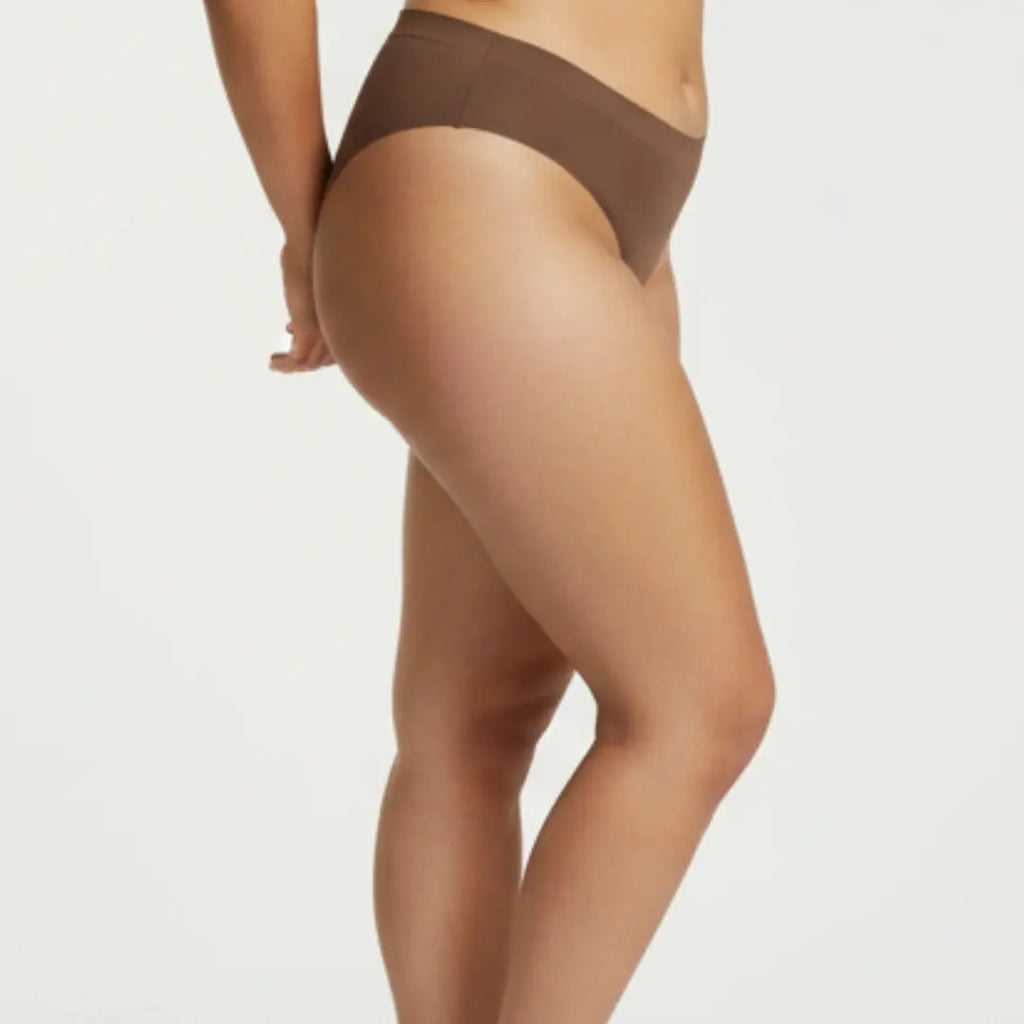 Seamless Anti-Cameltoe Thongs (3 pack)
